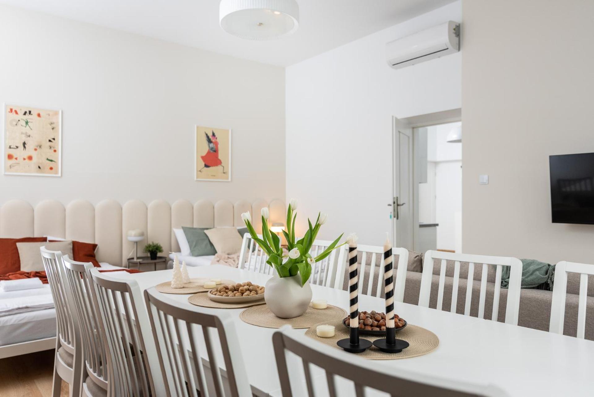 Modern Centrally Located Apartments - By Upstairs Krakkó Kültér fotó
