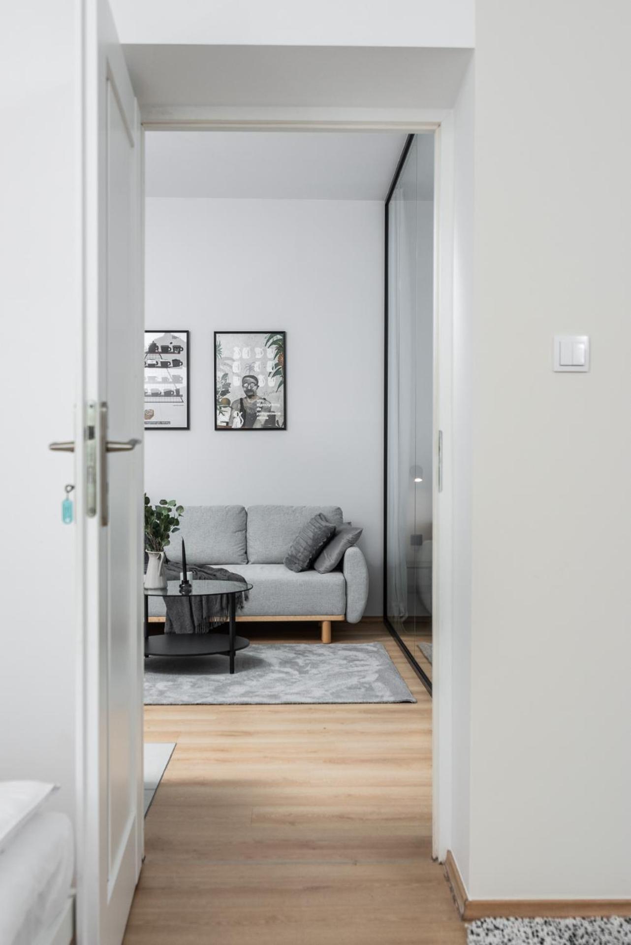 Modern Centrally Located Apartments - By Upstairs Krakkó Kültér fotó